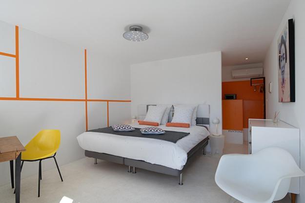 Mise En Scene Bed & Breakfast Aumelas Exterior foto